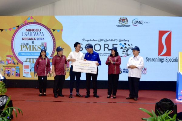 483DC806-DAAA-472E-9406-1A53E7CAFAF2-8792-0000046DC2D3AEC0.jpg